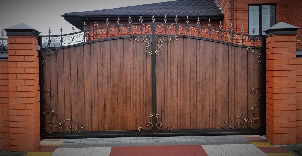 Купить простые ворота для дома: советы по выбору, установке и уходу в Кирове от 33085 руб | ВоротМастер-Кро