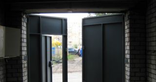 Купить гаражные ворота распашные Киров, цена от 3878 руб.