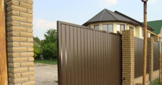 Купить откатные ворота из профнастила Киров, цена от 1758 руб.
